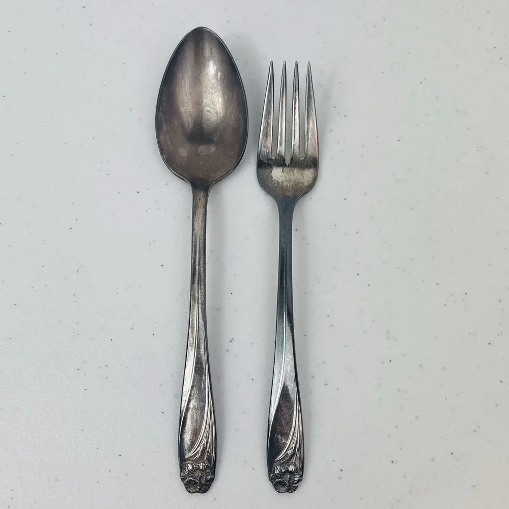Vintage 1847 Rogers Bros Silverware Daffodil Pattern Serving Spoon And Fork